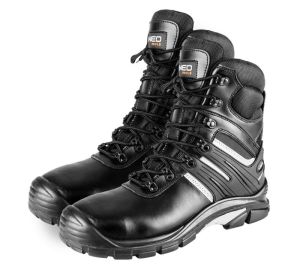 S3 SRC work boots, size 47