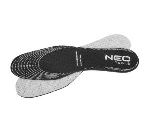 Insole with active carbon - universal size - to be cut.